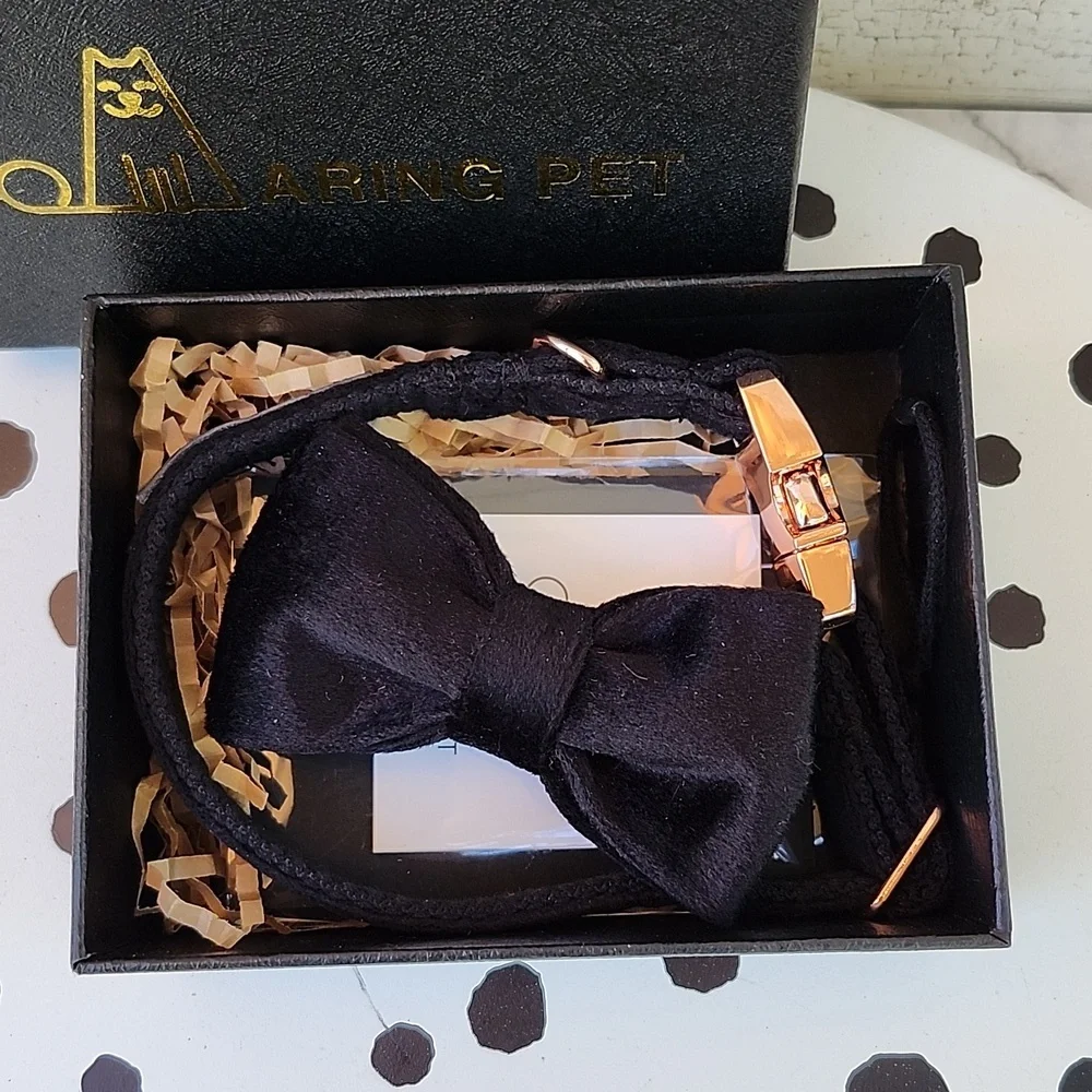 NWT ARING PET BLACK VELVET CAT COLLAR AND BOW TIE